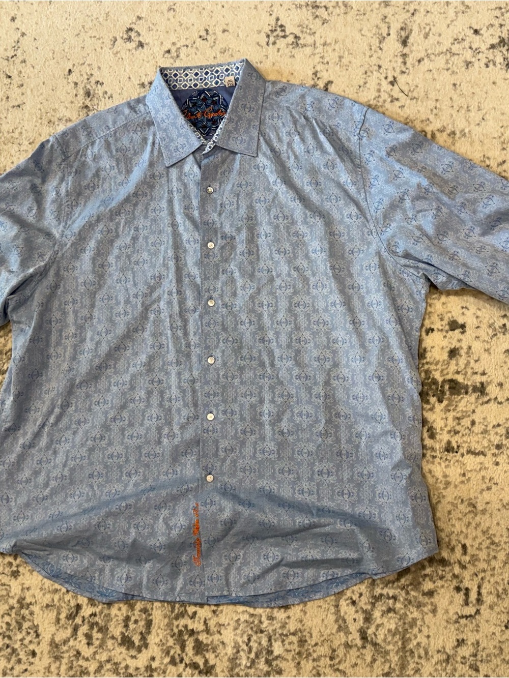 Robert Graham Light Blue Patterned Men's Button-Down Shirt Size 3TG.  Worn Twice